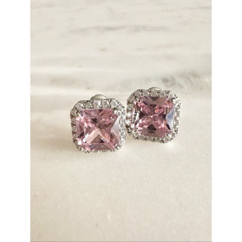 Light pink princess cut cubic zirconia sparkly stud earrings - Picture 3 of 3